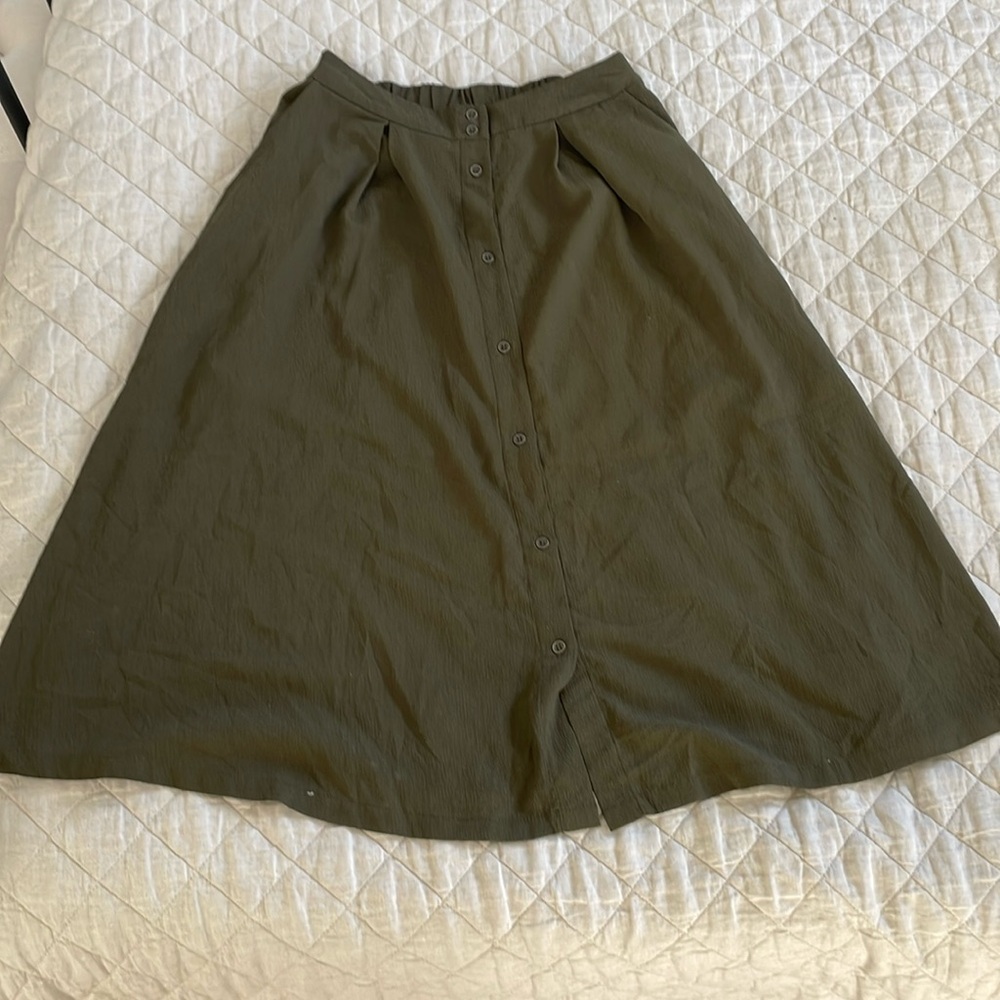 Medium women’s skirt